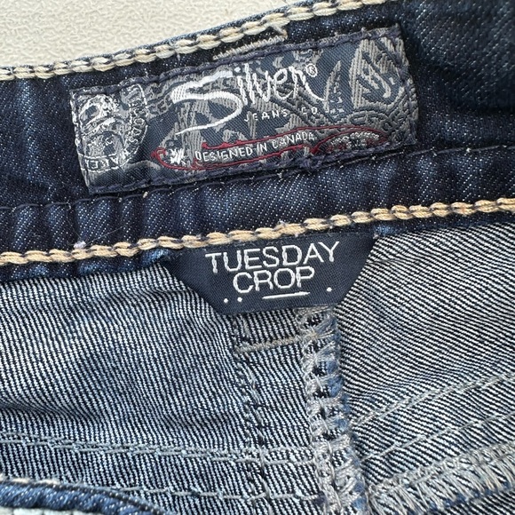 Silver Jean Crops - Size 29 - Picture 3 of 6